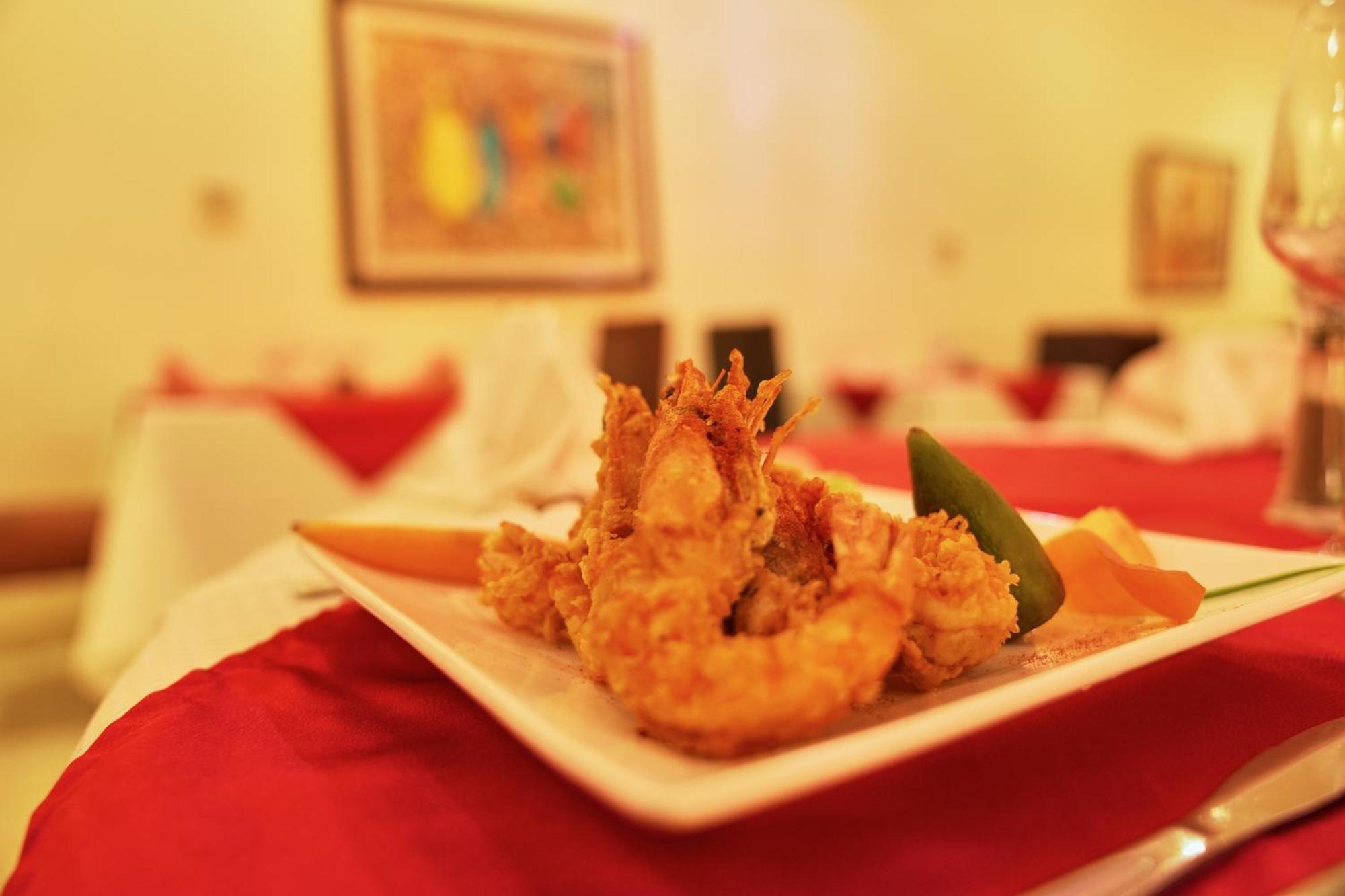 Dunia Hotel Bissau Dış mekan fotoğraf