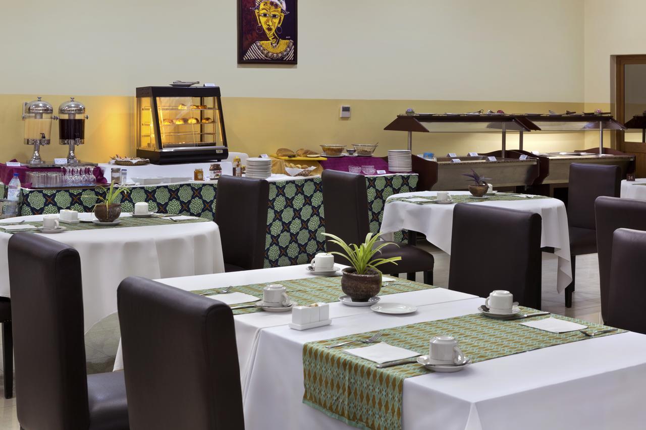 Dunia Hotel Bissau Dış mekan fotoğraf
