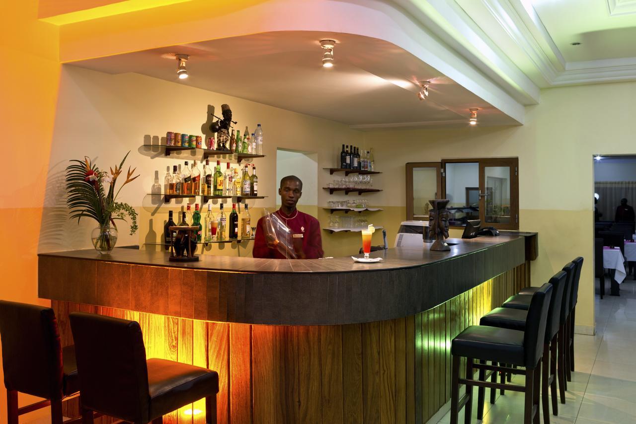 Dunia Hotel Bissau Dış mekan fotoğraf