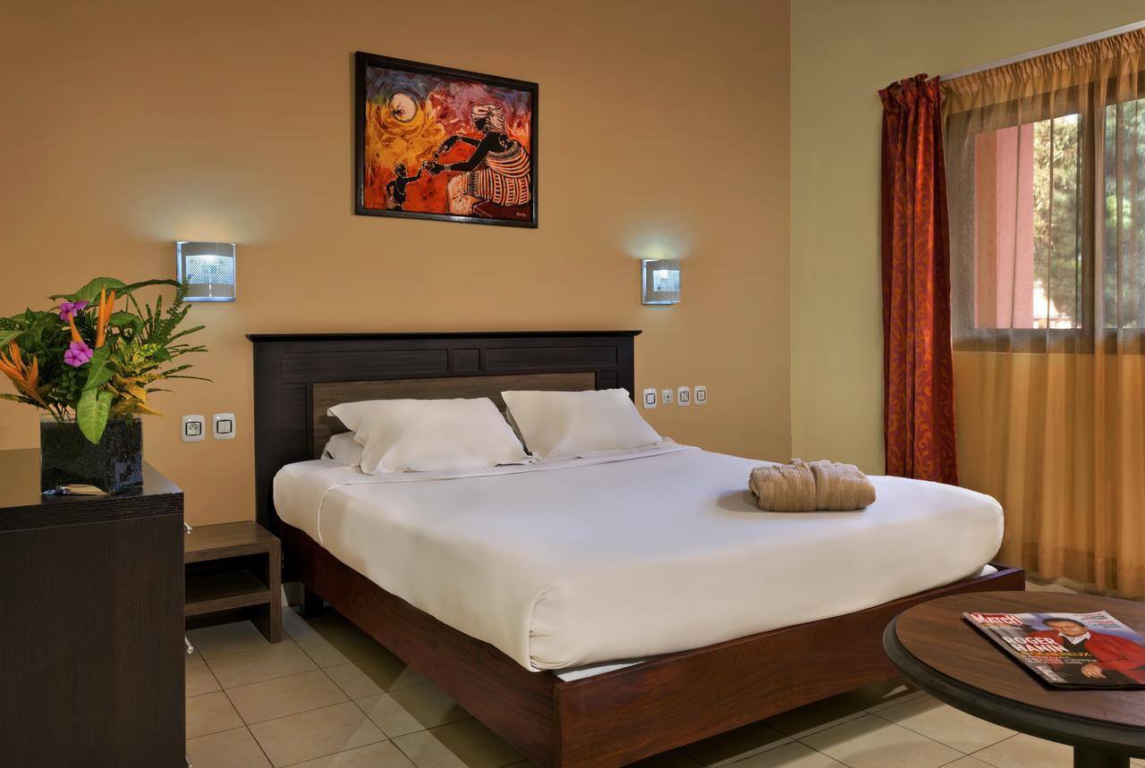Dunia Hotel Bissau Dış mekan fotoğraf