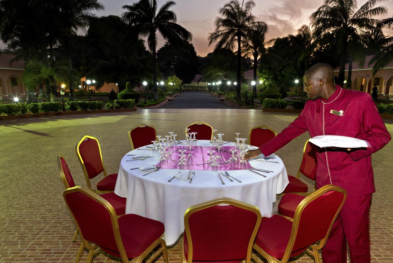 Dunia Hotel Bissau Dış mekan fotoğraf
